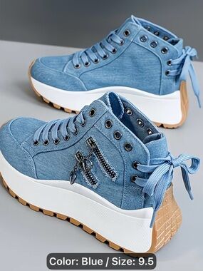 Women's Blue Denim Lace-Up Platform Boots with Decorative Zipper Accents sz 9.5